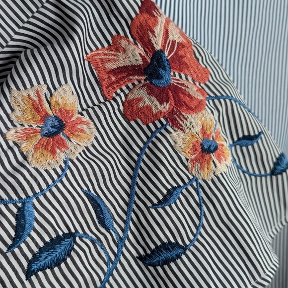 Alison Joy Embroidered Bell Sleeve Top - Picture 2 of 6